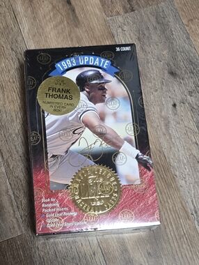 1993 Update Frank Thomas Baseball Card Box - Red